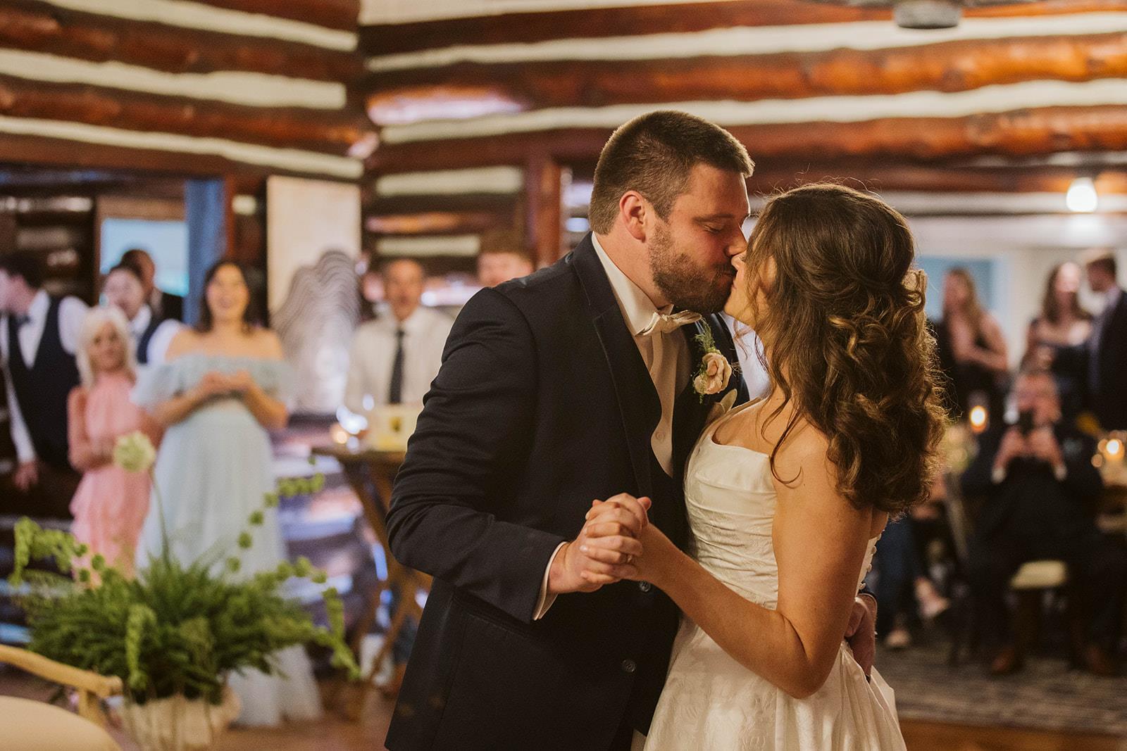 Outdoor Wedding Ceremony at Fox Hills Golf and Banquet Center